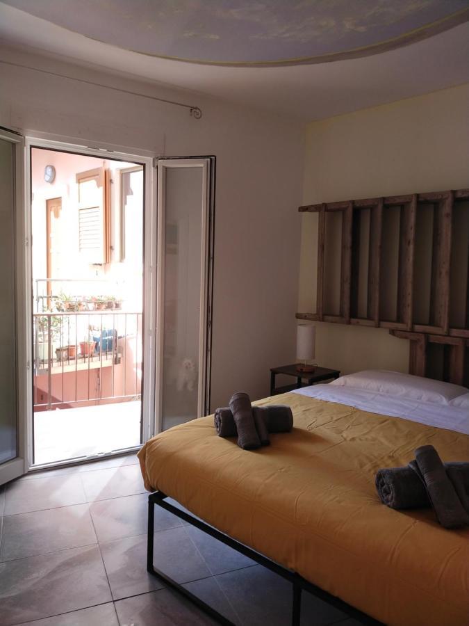 La Tana Dell'Artista Hotel Arco Bagian luar foto